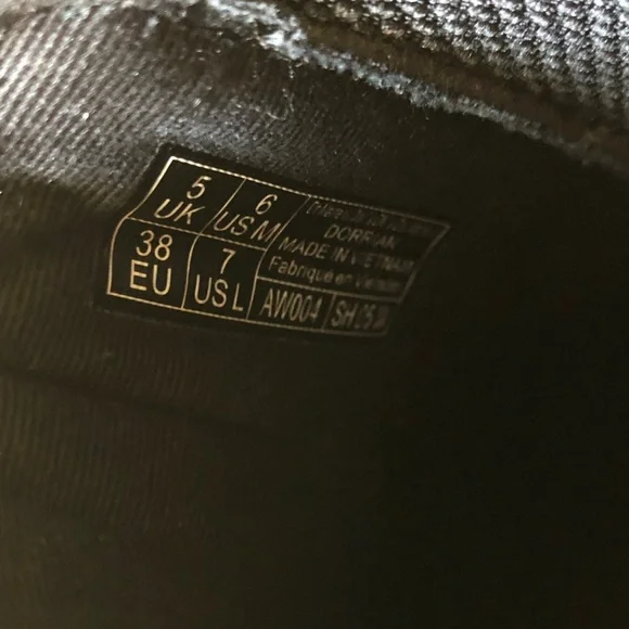 Dr. Martens Black Chelsea Boots - Picture 4 of 4